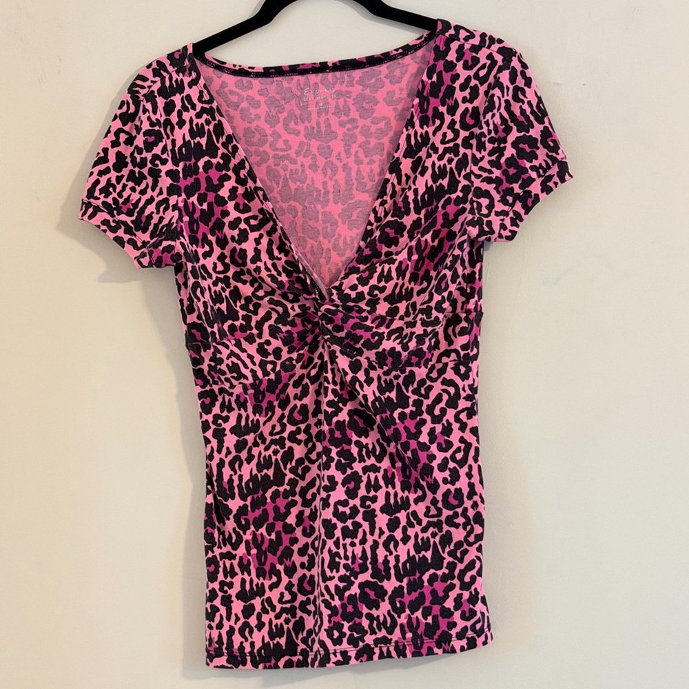 Express Pink Leopard Print Short Sleeve Top Size M